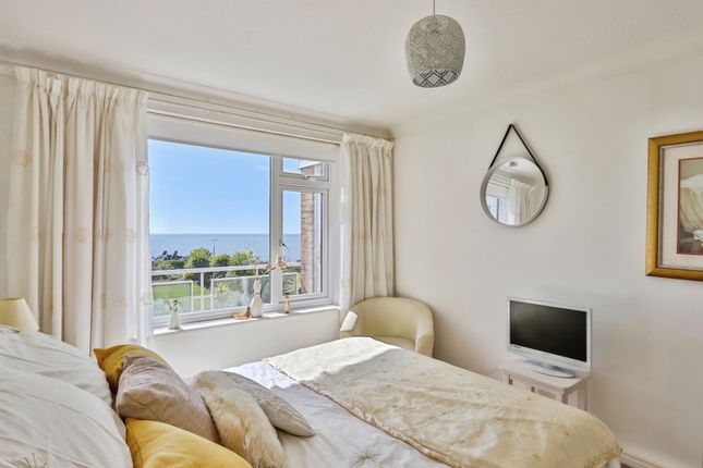 Flat 4, 29, Grove Road, Dorset photo 3
