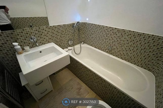 Ground Floor Flat, Park Hill, London photo 4