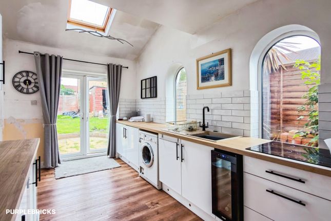 58, Fossdale Close, Hull photo 4