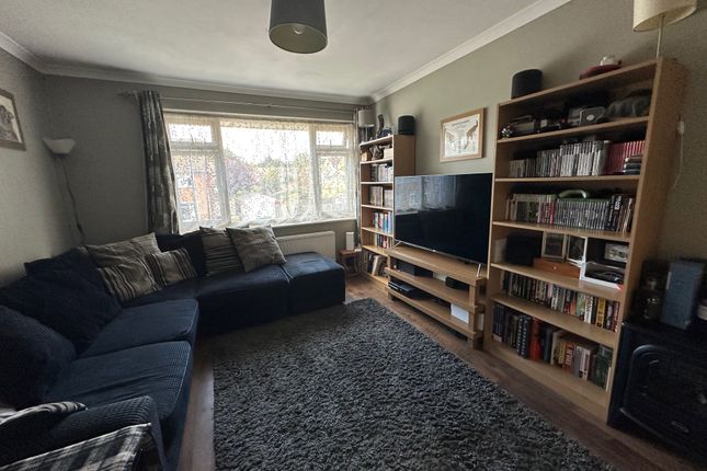 Ranelagh Crescent, Ascot photo 3
