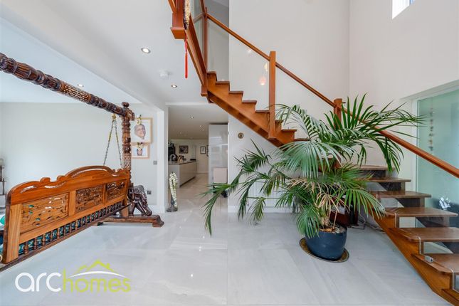 55 Oldfield Carr Lane, Poulton-Le-Fylde photo 4