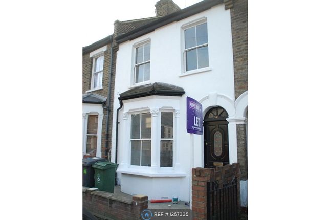Thumbnail Terraced house to rent in Netley Road, London