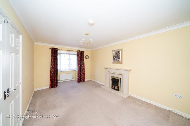 23, St. Johns Drive, Rugeley photo 5