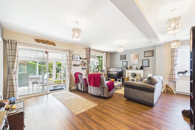 25, Limehayes Road, Devon photo 4
