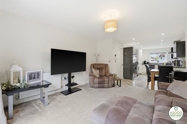 59, St. Georges Way Handforth, Cheshire East photo 5