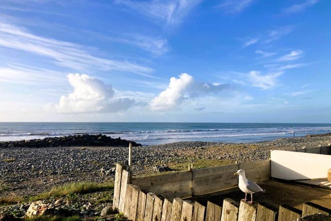 Ty Canol, High Street, Borth photo 2