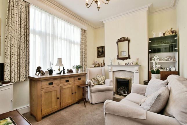 13, Pollen Road, Altrincham photo 2