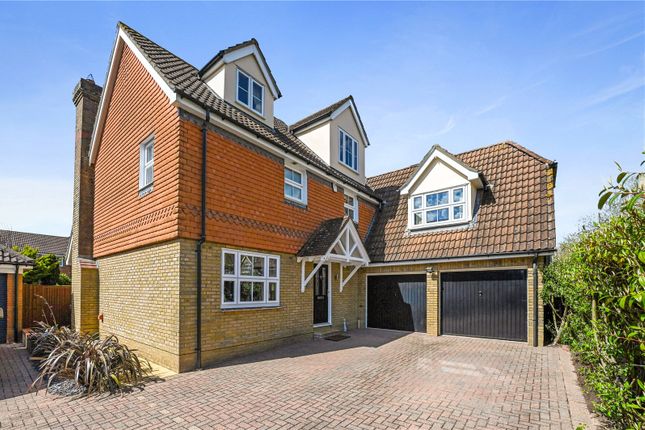 Thumbnail Detached house for sale in Drovers Way, Bishops Stortford, Hertfordshire