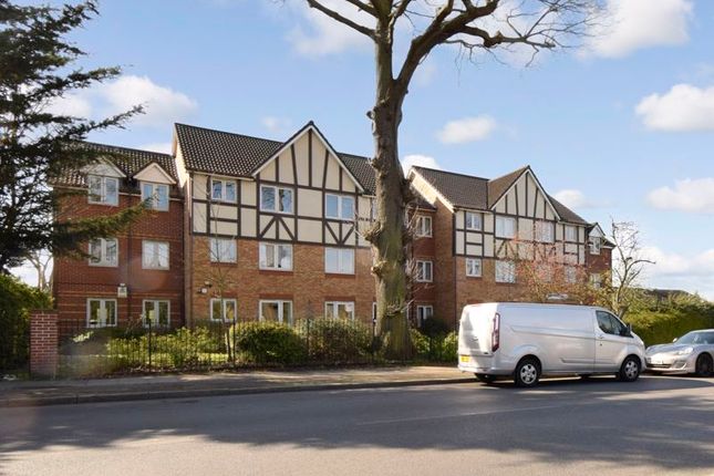 Thumbnail Flat for sale in Padfield Court, Wembley