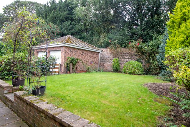 22 Hallside Court, Sheffield photo 3