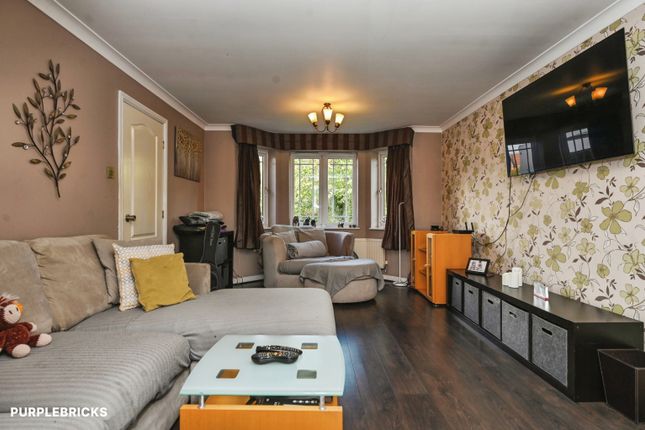 Primula Drive, Warrington photo 2