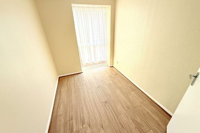 167 Shurland Avenue, Barnet photo 5