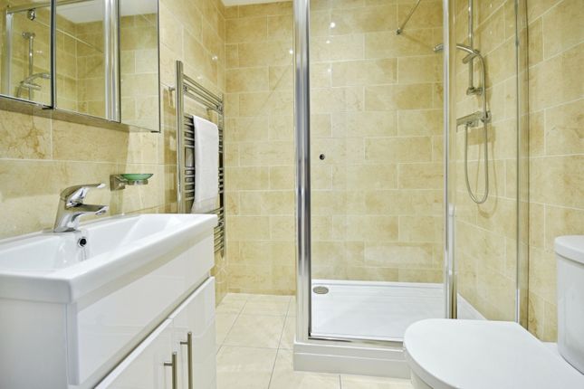 Apartment 4, Elwyn House, 2, Elwyn Road, Devon photo 4