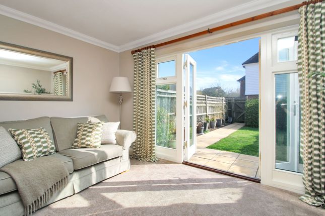 2 Tom Tree Cottages Grigg Lane, Ashford photo 2
