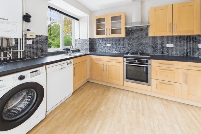 Cumberland Close, St Margarets Road photo 2