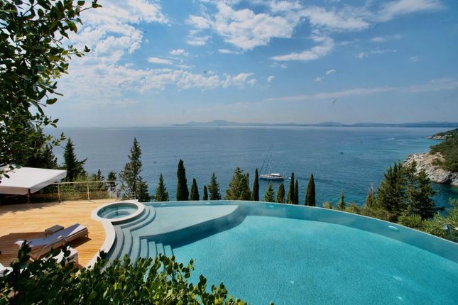 Detached house for sale in Corfu, 491 00, Greece