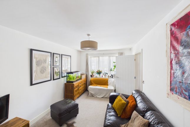 7, Woodside, Hull photo 2