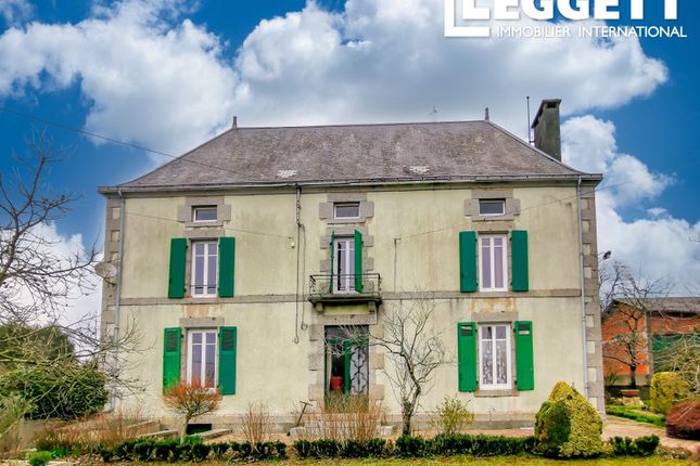 Villa for sale in Saint-Pierre-Du-Chemin, Vendée, Pays De La Loire