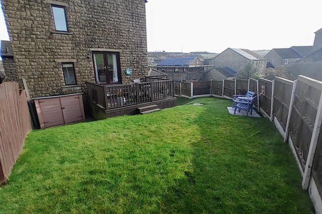Link-detached house for sale in Spinners Way, Haworth, Keighley