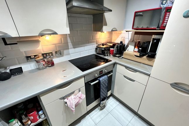 1, Chatsworth Way, BIRMINGHAM photo 3