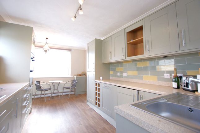 Rushcombe Way, Wimborne photo 2