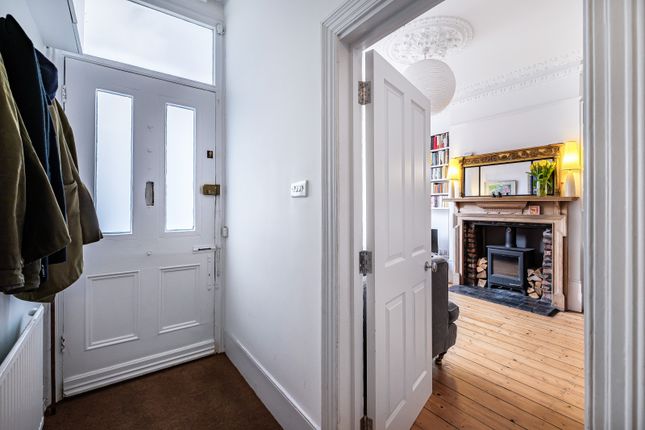 Terraced house for sale in Highbury Hill, Highbury