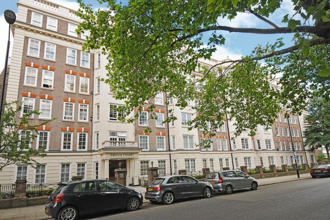 Thumbnail Flat to rent in Grove Court, 24 Grove End Road, London