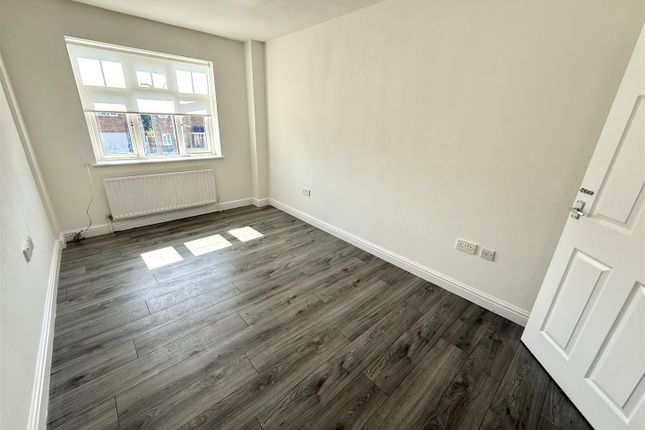 7, Edenfield Crescent, Liverpool photo 5