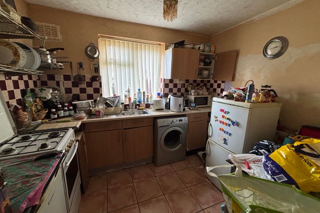 123, The Marian Way, Netherton photo 2