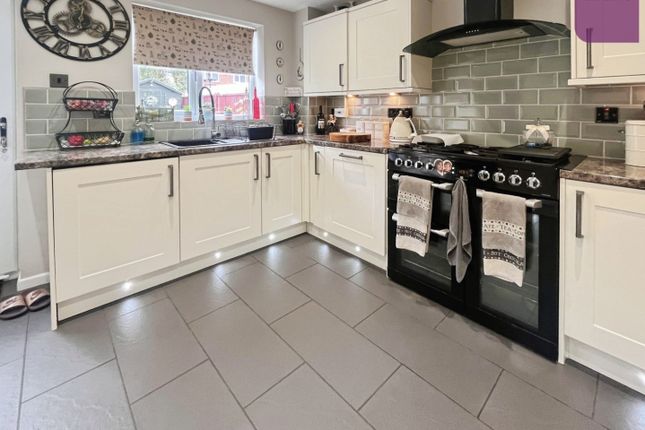 3, Haywood Close, Leicester photo 4