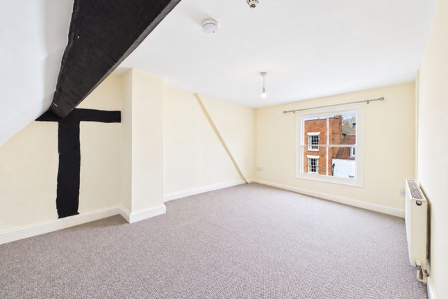 1-bed flat on Flat 1, 84a Barton Street, Tewkesbury, £750/mo