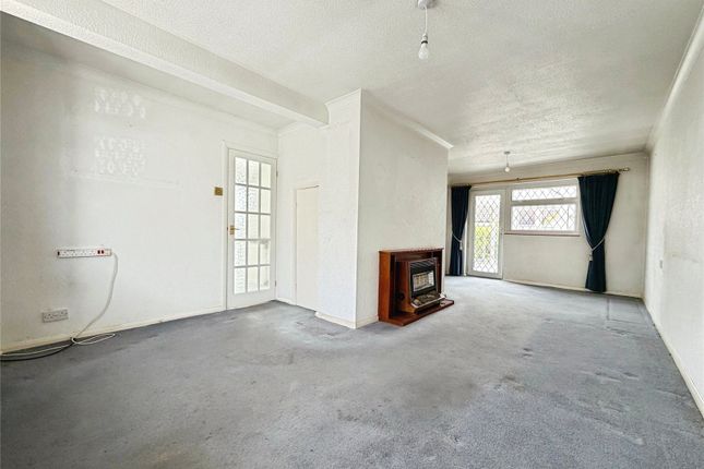 29, Lambert Crescent, Camberley photo 2
