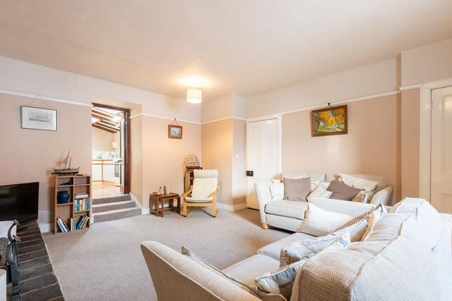 111, Main Street, Leven photo 3
