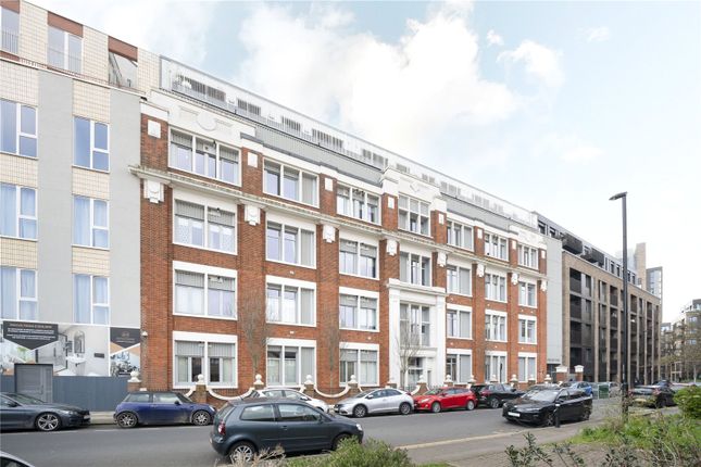 Flat for sale in Arklow Road, New Cross