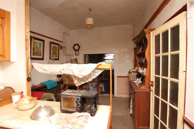 13, High Street, Llantrisant photo 4