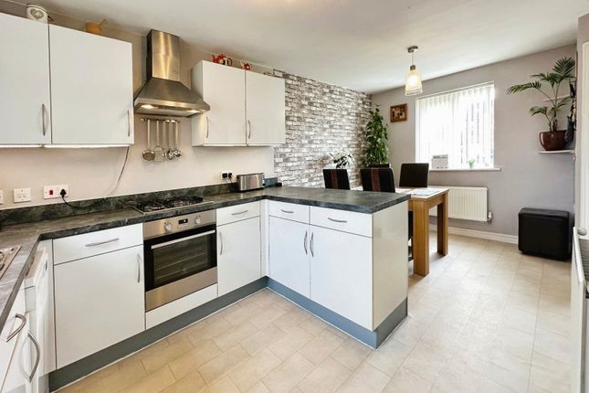Detached house for sale in Palm House Drive, Selby