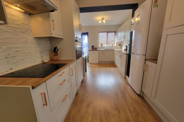 34, Edinburgh Gardens, Claydon, Ipswich, Suffolk, IP6  photo 4