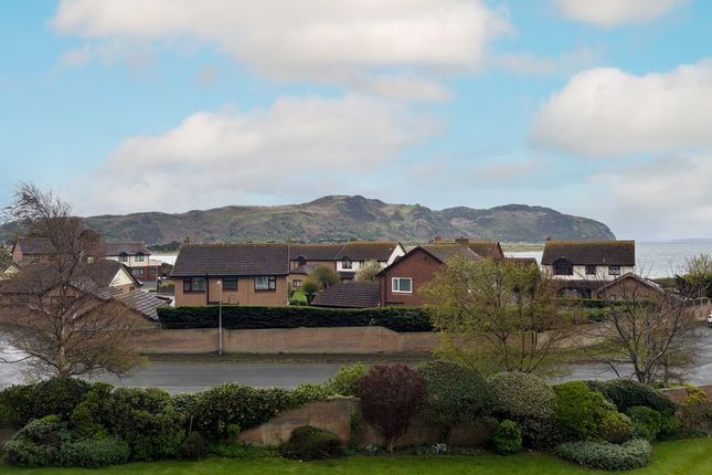 Flat for sale in Marine Court, Deganwy, Conwy