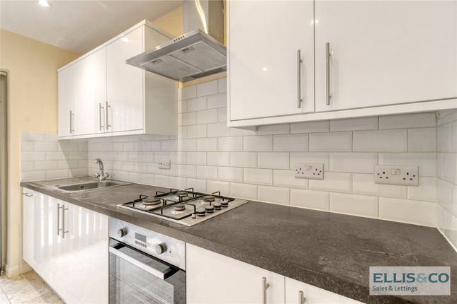 Spigurnell Road, London photo 2