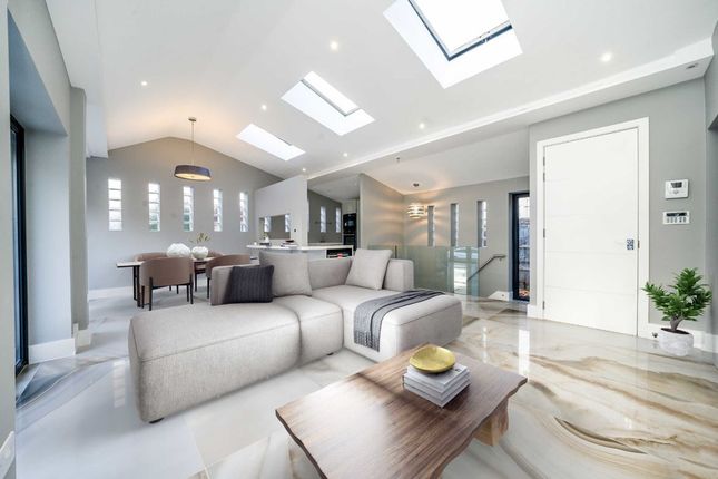 Thumbnail Detached house for sale in Abbots Place, London
