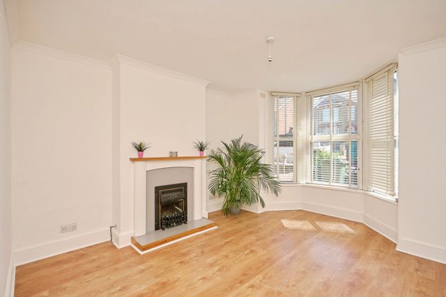 54, Adelaide Grove, Isle of Wight photo 2