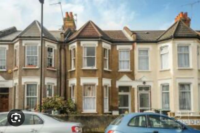 Studio flat on 11b, Berners Road, London, £800,000