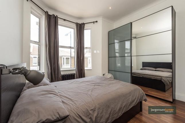 32a, Bloemfontein Road, London photo 4