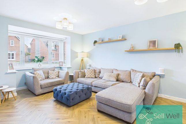 23, Horseley Avenue, Manchester photo 4