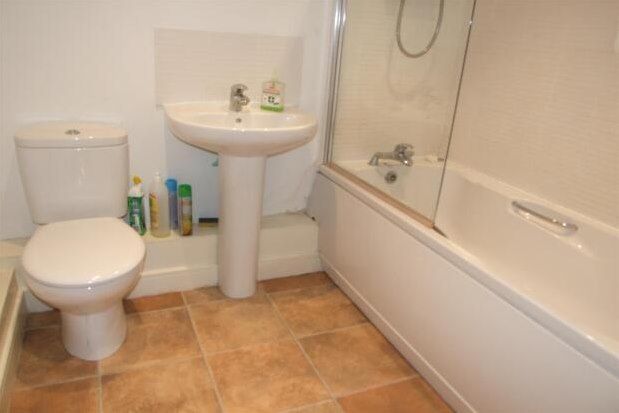 Flat to rent in Urban Base, Southend-On-Sea