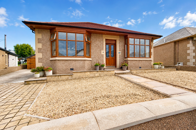 3-bed detached on 14, Gartcows Crescent, Falkirk, £400,000