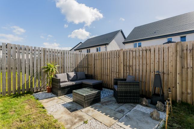 Detached house for sale in 11 Dalbeattie Way, Bishopton