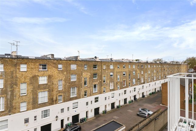 Flat to rent in Chester Court, Albany Street, London