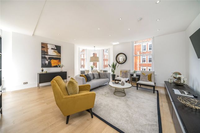 Thumbnail Flat for sale in Green Street, Mayfair, London