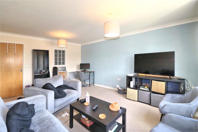 Flat 33, The Clock Tower,, Kings Road, Surrey photo 3